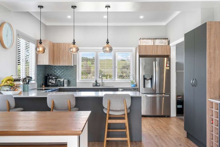 Photo of property in 124 Kanohi Road, Kaukapakapa, 0873