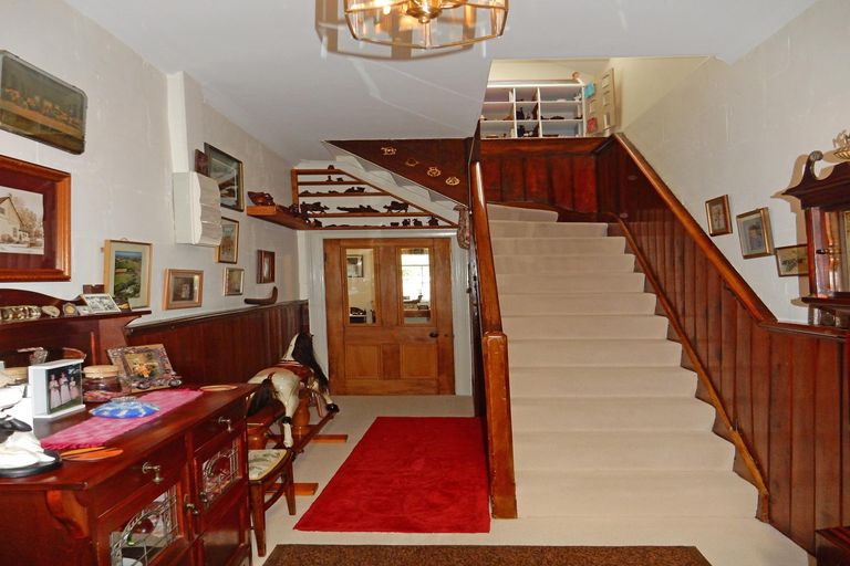 Photo of property in Western House, 5469 Kurow Duntroon Road, Otiake, Oamaru, 9494