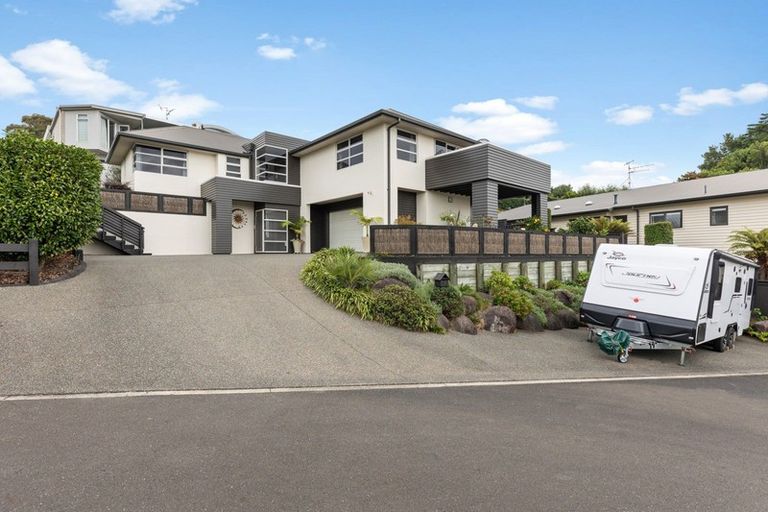 Photo of property in 37 Contour Avenue, Pyes Pa, Tauranga, 3112