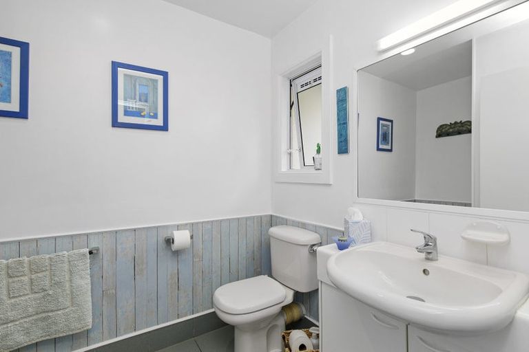 Photo of property in 1/20 Willoughby Street, Woburn, Lower Hutt, 5010