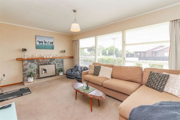 Photo of property in 18a Miro Street, Inglewood, 4330