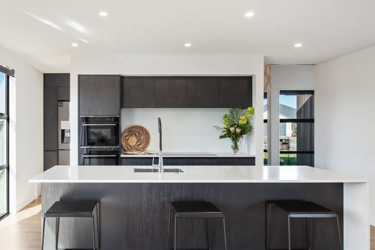 Photo of property in 11 Westmere Mews, West Melton, 7618