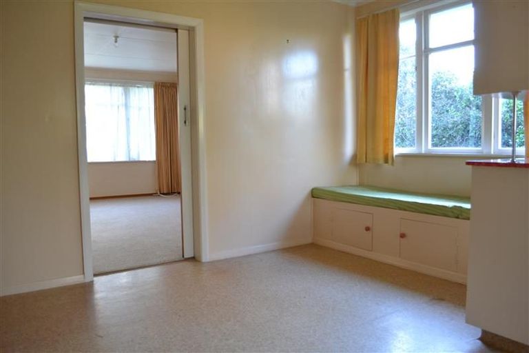 Photo of property in 20 Avon Street, Rongotea, 4476