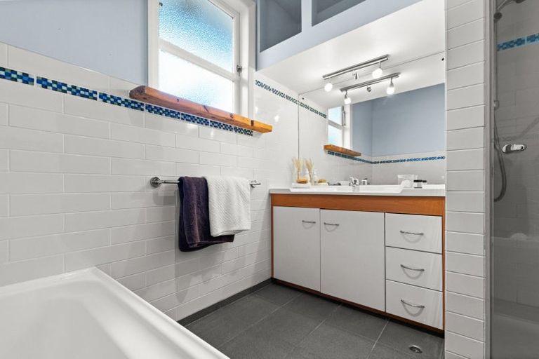 Photo of property in 24 Margaret Avenue, Havelock North, 4130