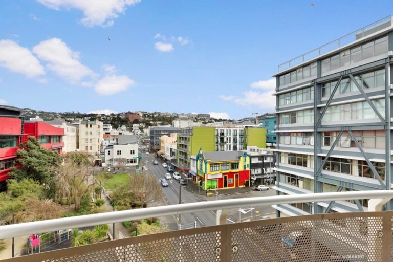 Photo of property in City Lodge, 503/115 Vivian Street, Te Aro, Wellington, 6011