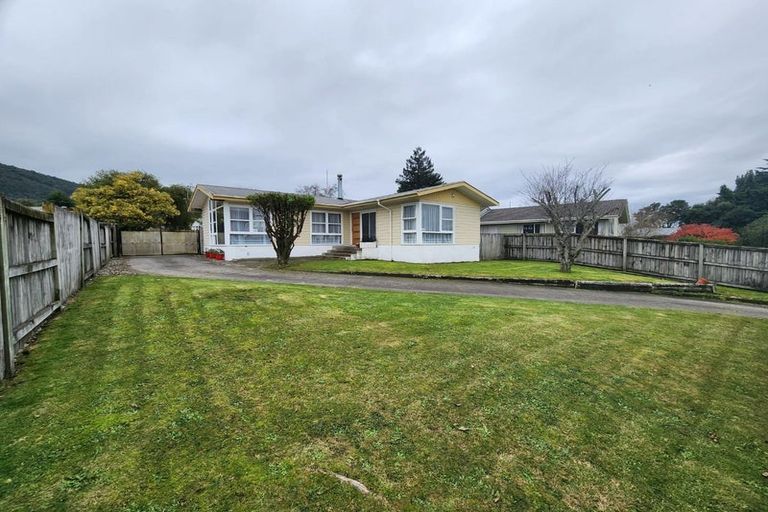 Photo of property in 19 Roger Street, Pukehangi, Rotorua, 3015