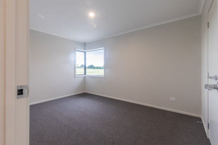 Photo of property in 63 Farm Road, Waipukurau, 4284