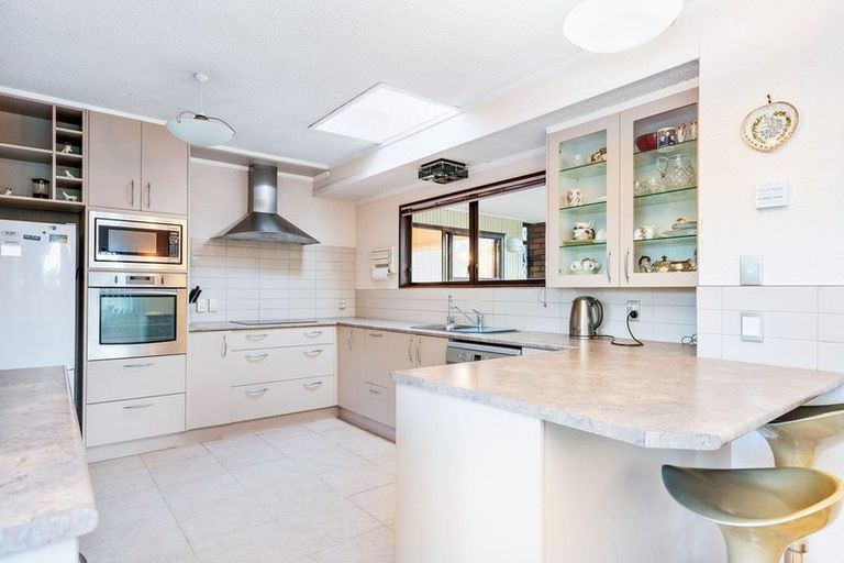 Photo of property in 17 Clarkson Crescent, Maunu, Whangarei, 0110