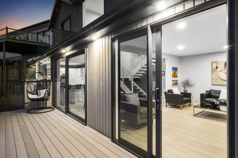 Photo of property in 66 Cliffs Road, Saint Clair, Dunedin, 9012