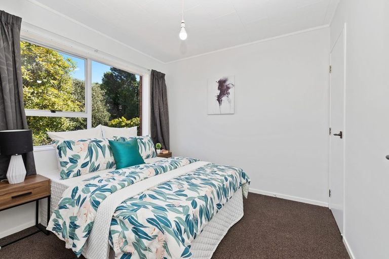 Photo of property in 2/16 Akehurst Avenue, New Lynn, Auckland, 0600