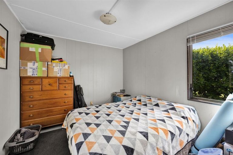Photo of property in 206 Henwood Road, Paraite, New Plymouth, 4372