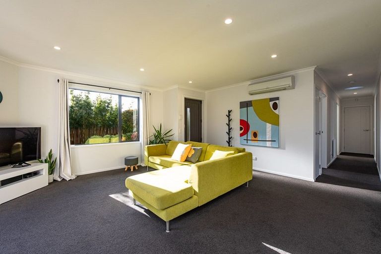 Photo of property in 15b Waiwhetu Road, Waiwhetu, Lower Hutt, 5010