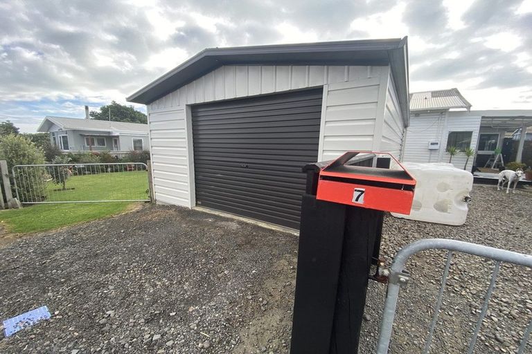 Photo of property in 7 Carey Street, Waitara, 4320