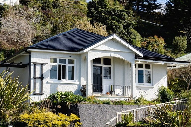 Photo of property in 74 Forbury Road, Saint Clair, Dunedin, 9012