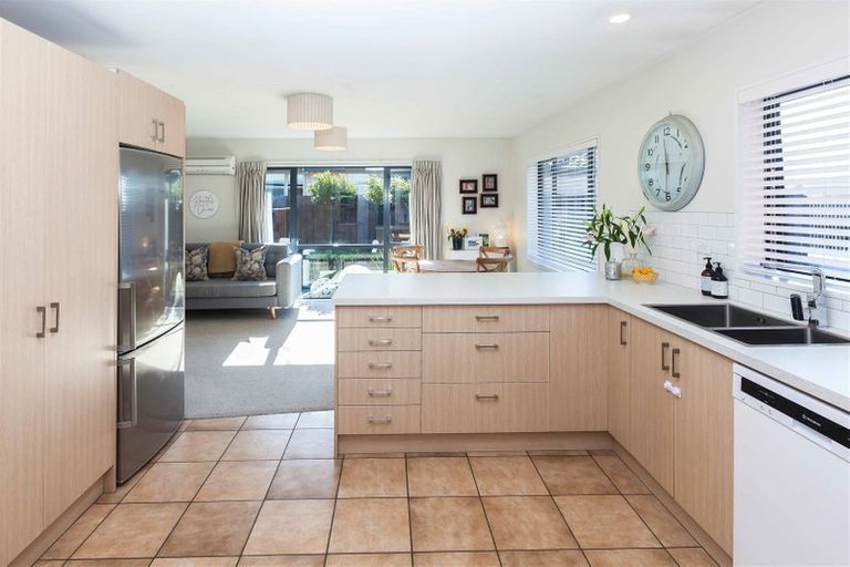 Photo of property in 16 Bayliss Close, Northwood, Christchurch, 8051