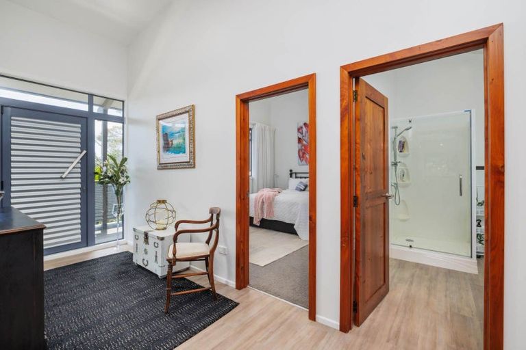 Photo of property in 22 Riverview Road, Kerikeri, 0230