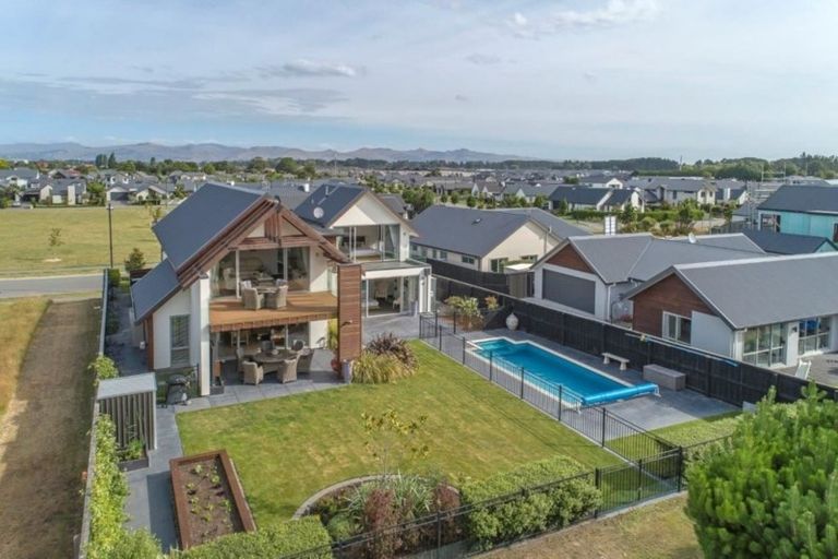 Photo of property in 56 Bluestone Drive, Parklands, Christchurch, 8083