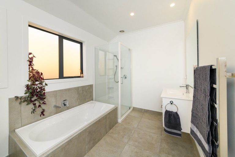 Photo of property in 26 Varsity Heights, Fitzherbert, Palmerston North, 4410