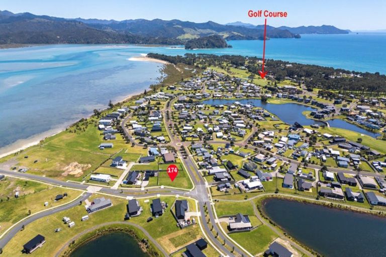 Photo of property in 174 Harbour Drive, Matarangi, Whitianga, 3592