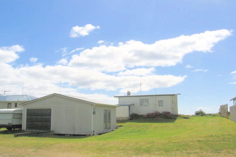 Photo of property in 49 Shaw Road, Waihi Beach, 3611