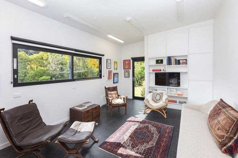 Photo of property in 190 Kennedys Bush Road, Kennedys Bush, Christchurch, 8025