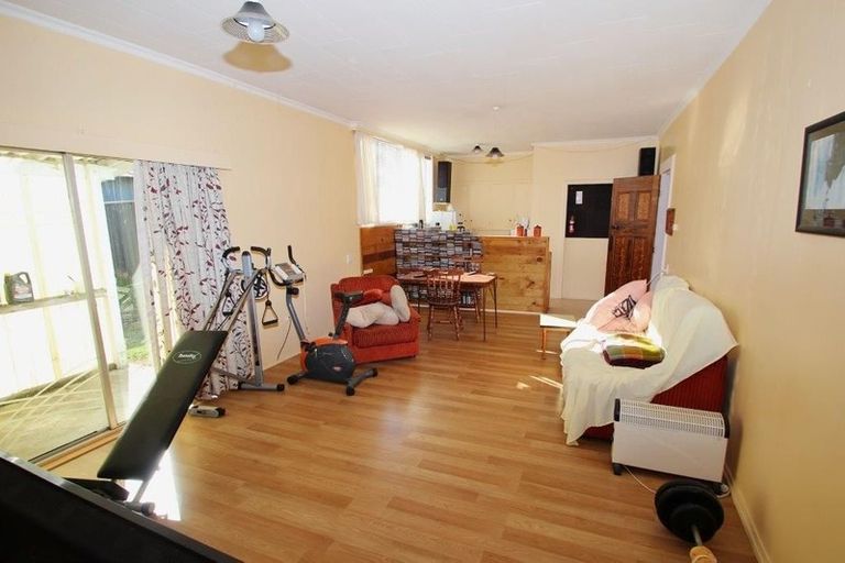 Photo of property in 15 Joseph Street, Gore, 9710