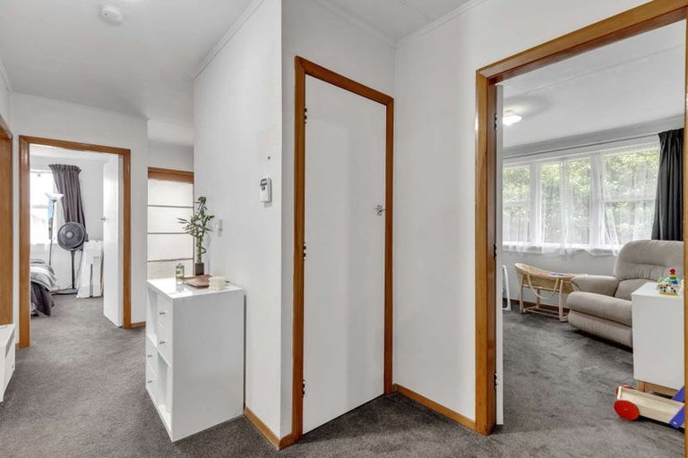 Photo of property in 6 Duncan Place, Highbury, Palmerston North, 4412
