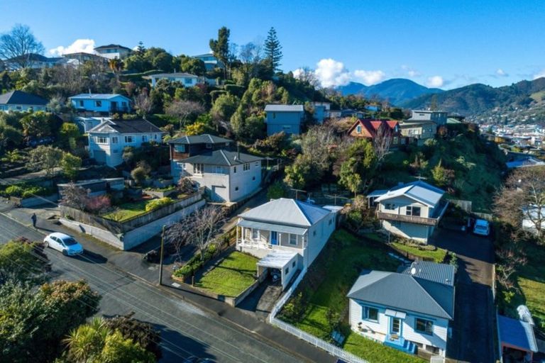 Photo of property in 71 Russell Street, Stepneyville, Nelson, 7010