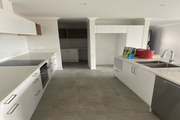 Photo of property in 53 Jack Lachlan Drive, Beachlands, Auckland, 2018