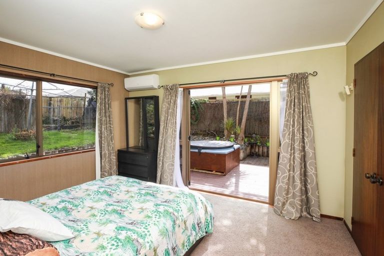 Photo of property in 2 Salmond Place, Dinsdale, Hamilton, 3204