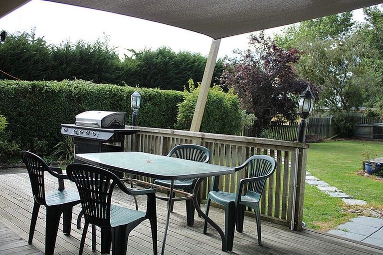 Photo of property in 260 Jacks Hill Road, Te Houka, Balclutha, 9273