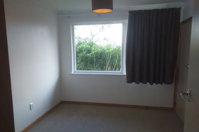 Photo of property in 15 Kimball Place, Johnsonville, Wellington, 6037