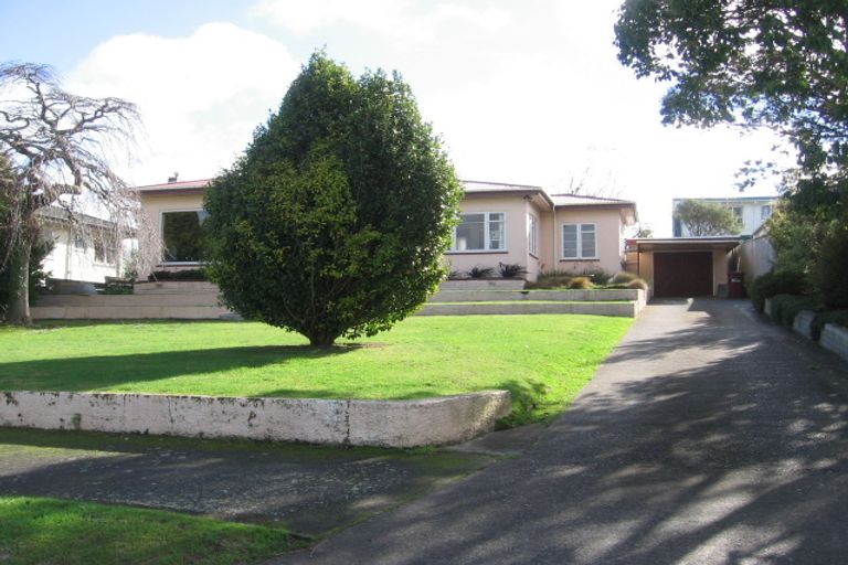 Photo of property in 85 Florence Avenue, Palmerston North, 4414