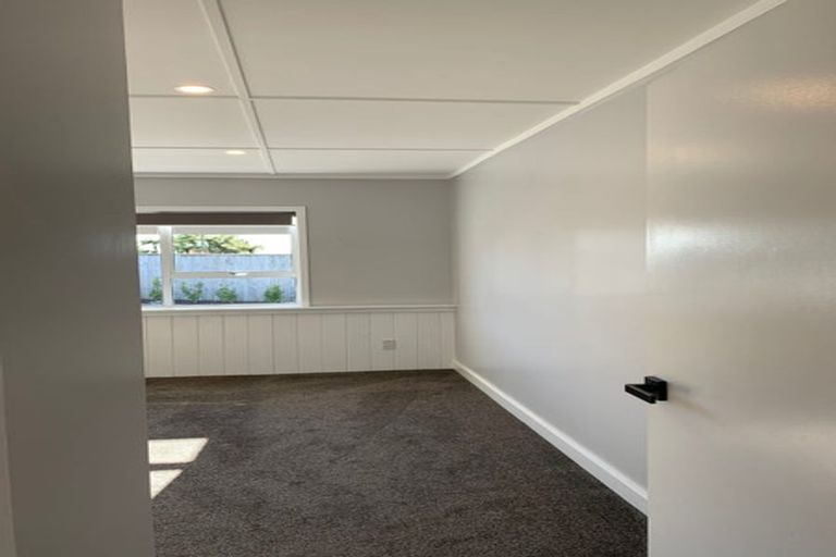 Photo of property in 31 Wesley Avenue, Frankleigh Park, New Plymouth, 4310