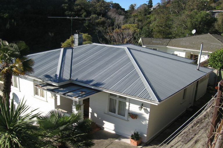 Photo of property in 12 Seapoint Road, Bluff Hill, Napier, 4110