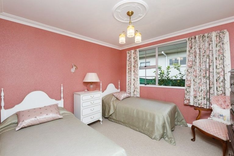 Photo of property in 453 Ruahine Street, Terrace End, Palmerston North, 4410