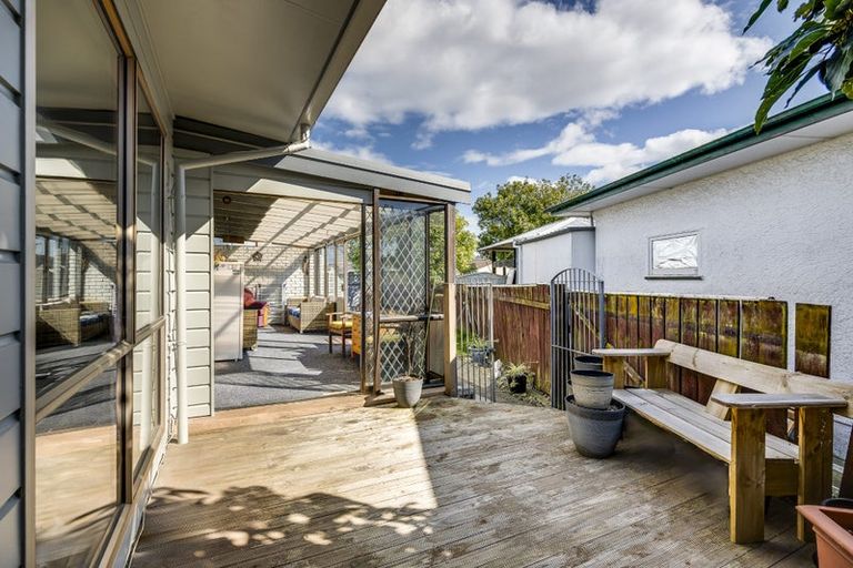 Photo of property in 44 Guppy Road, Greenmeadows, Napier, 4112
