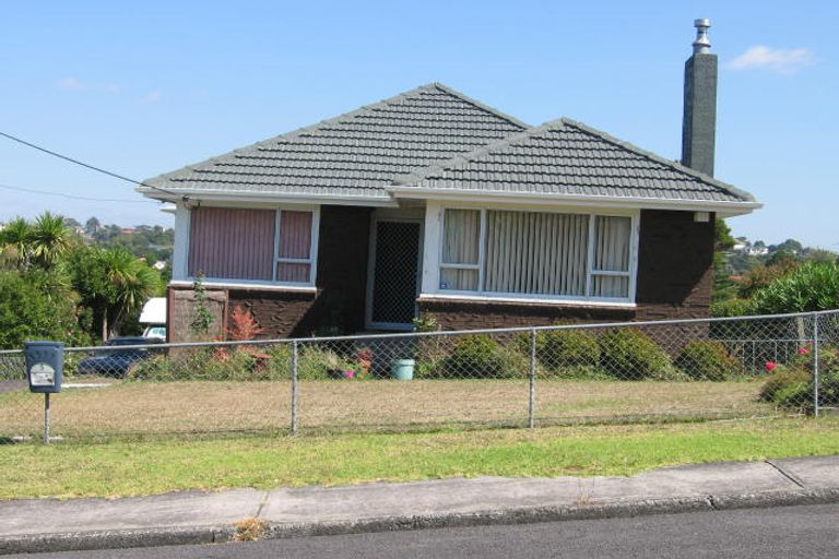 Photo of property in 5 Limmer Place, Browns Bay, Auckland, 0632