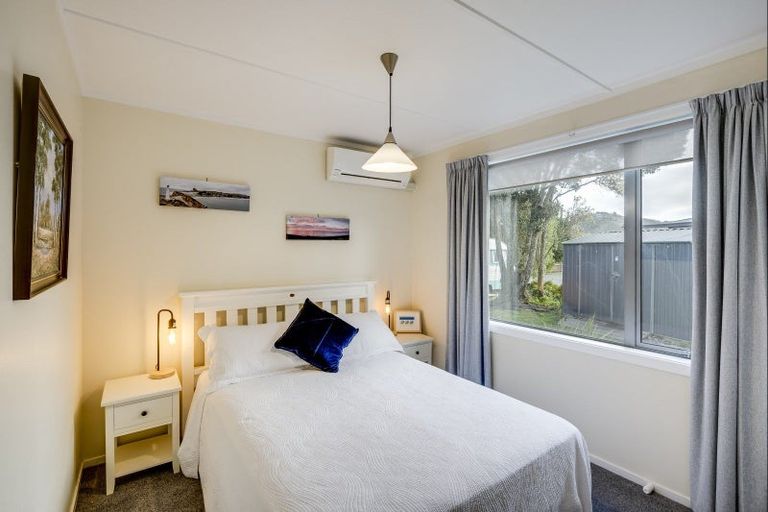 Photo of property in 6 Anthony Place, Bay View, Napier, 4104