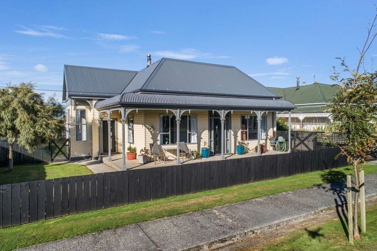 Photo of property in 16 Joseph Street, Gore, 9710