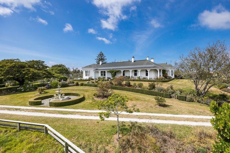 Photo of property in Centrewood Homestead, 105 Bobbys Head Road, Goodwood, Palmerston, 9481