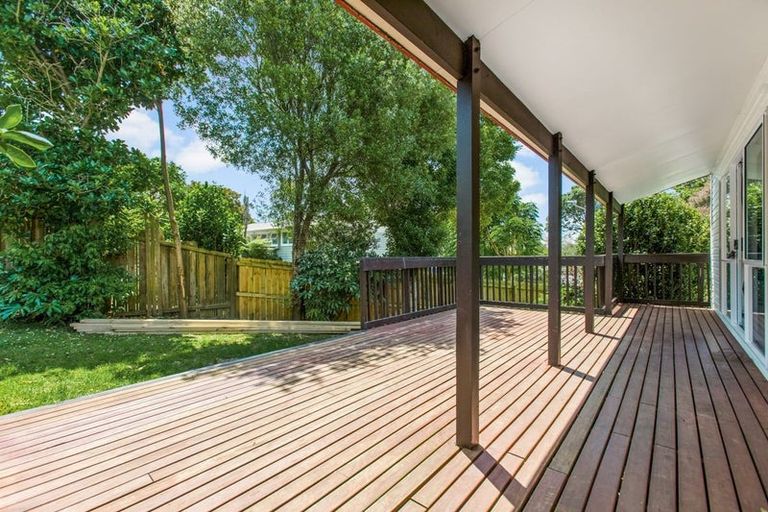 Photo of property in 2/45 Mcdowell Crescent, Hillcrest, Auckland, 0627