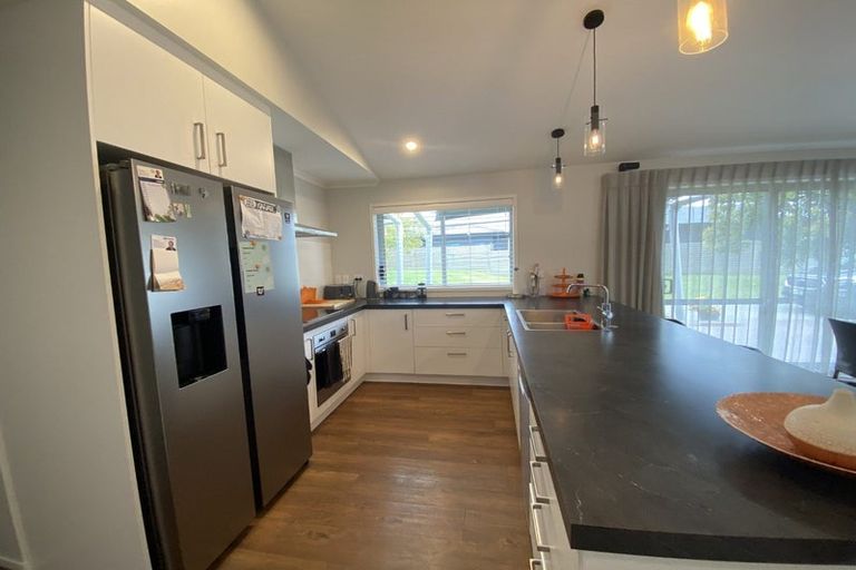 Photo of property in 14 Gabriela Close, Pyes Pa, Tauranga, 3112