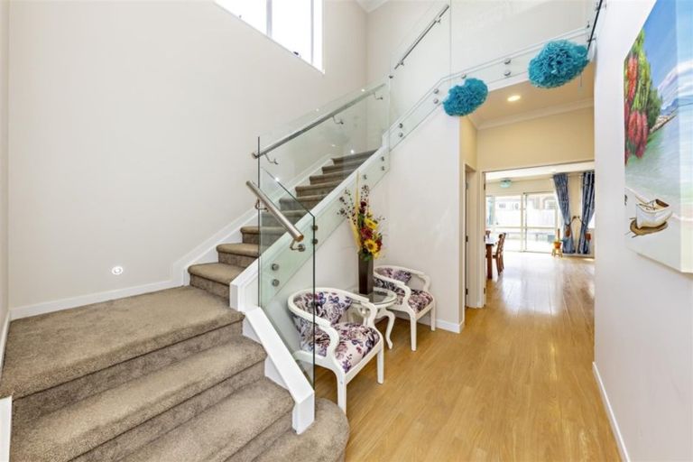 Photo of property in 16 Kerrykeel Drive, Flat Bush, Auckland, 2019