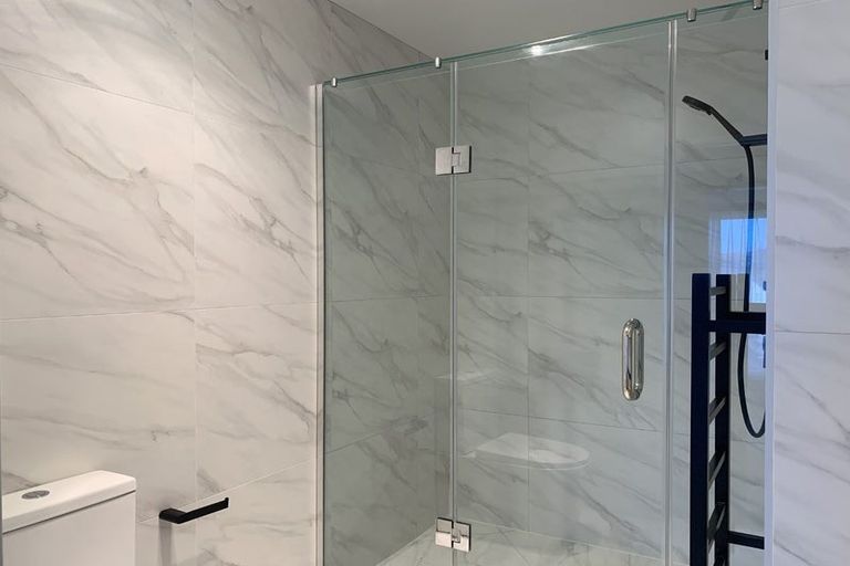 Photo of property in 115 Waekahu Road, Westgate, 0814