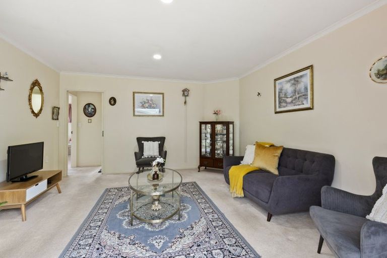 Photo of property in Redwood Village, 46/42 Main Road, Tawa, Wellington, 5028