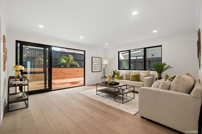 Photo of property in 58 Matangi View Drive, Orewa, 0931