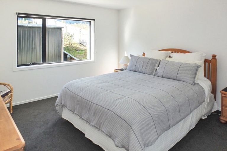 Photo of property in 17 Oxnam Place, Foxton Beach, Foxton, 4815