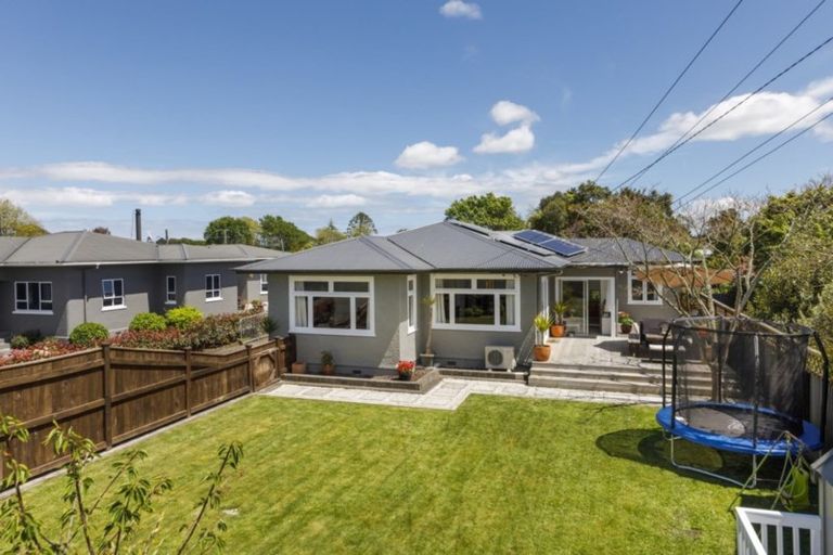 Photo of property in 4 Lyon Street, Marton, 4710