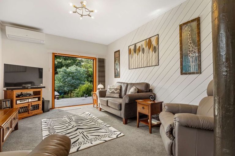 Photo of property in 10 Morehu Road, Rotoiti Forest, Rotorua, 3074